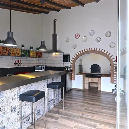 Lost & Found - & בית הארחה 3*