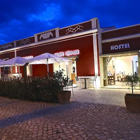 בית הארחה Lost & Found - &