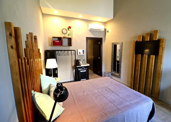 Pensión Lost & Found - & Albufeira